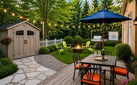 Downtown Picton Retreat - Near Sandbanks And Wineries